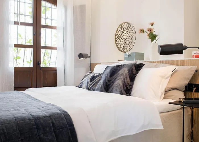 Horizonte Club In By Solaga Homes ネルハ