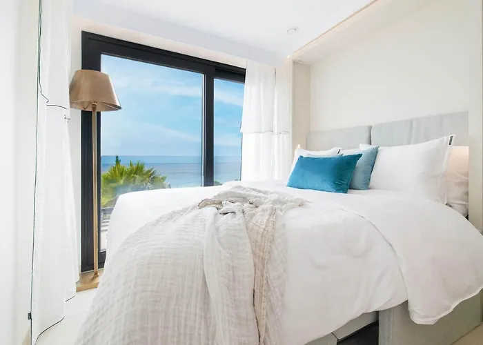 Horizonte Club In By Solaga Homes アパート ネルハ